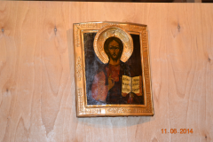 Первая служба в строящемся Храме